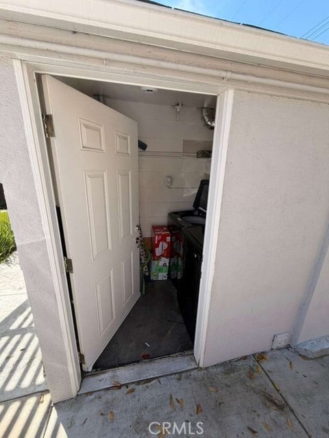 Building Photo - 7641 Washington Ave