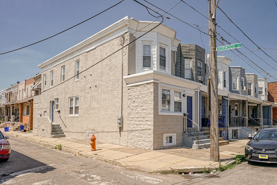 Building Photo - 2114 Mifflin St