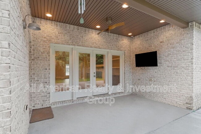 Building Photo - 52 Okahatchee Cir SE