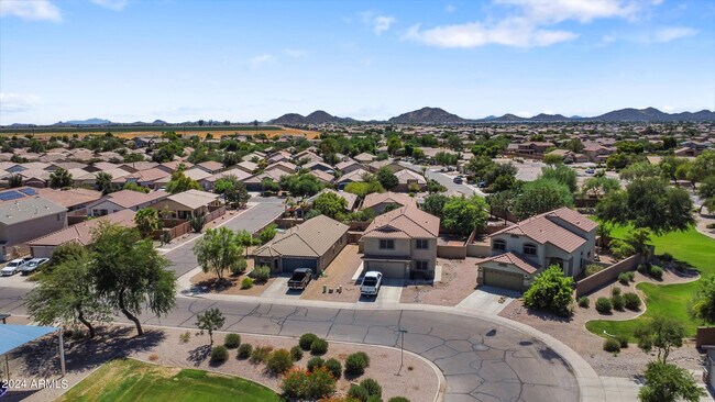 Building Photo - 34994 N Barzona Trail