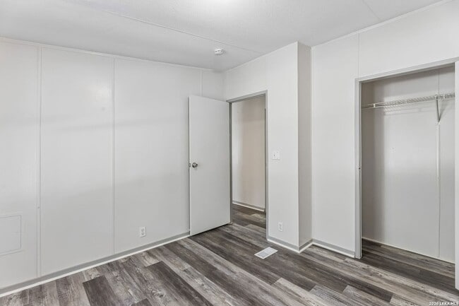 Building Photo - 1238 Qappuella Dr