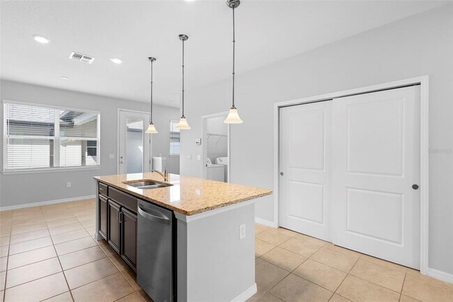 Building Photo - 5030 Caspian St