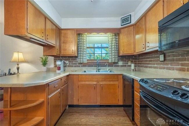 Building Photo - 3117 Swigert Rd