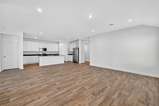 Building Photo - 4415 Russet Elm Ln