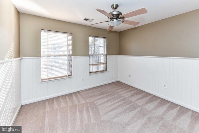 Building Photo - 4014 Rosemeade Dr