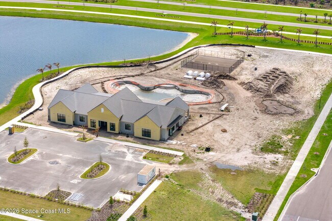 Building Photo - 1586 Criswell Ln SE