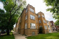 Building Photo - 4424 N Lavergne Ave