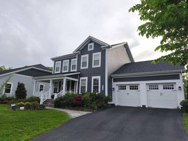 Building Photo - Exquisite Willowsford Residence with Main ...