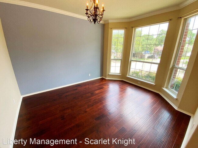 Building Photo - 4 br, 2.5 bath House - 5818 Bellaire Point