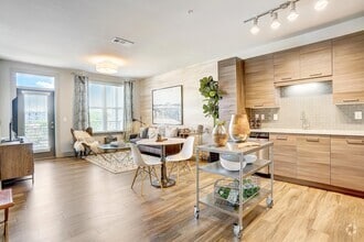 Building Photo - One305 Central