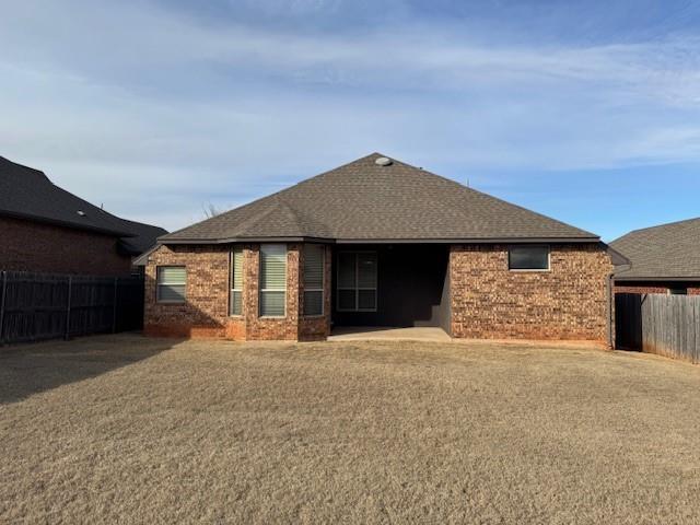 Building Photo - 2704 SE 38th St