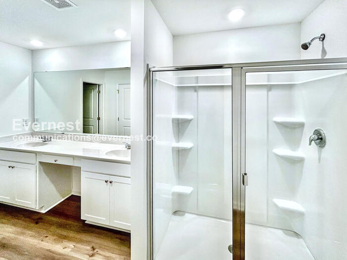 Building Photo - 4285 Marsha St