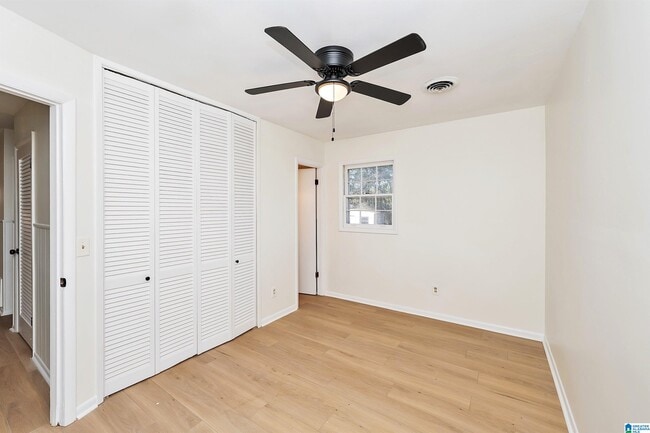 Building Photo - 2842 Brooklane Dr