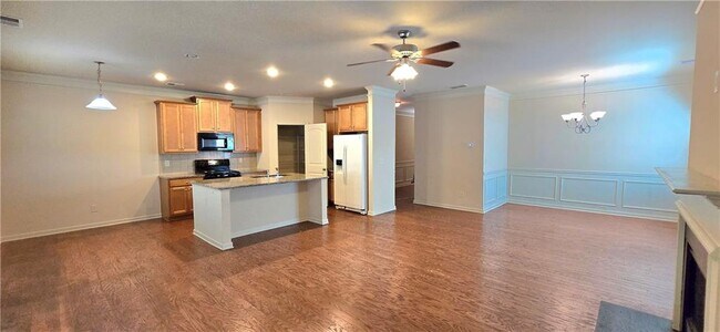 Building Photo - 2809 Woodward Down Trail