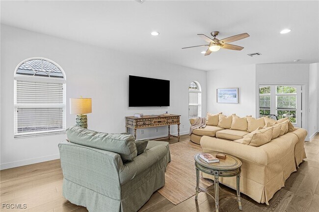 Building Photo - 13060 Sail Away St