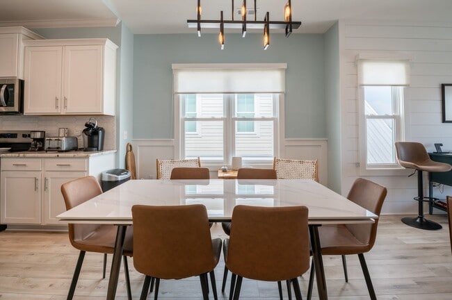 Building Photo - PLAN AND SECURE YOUR WINTER GETAWAY NOW, W...