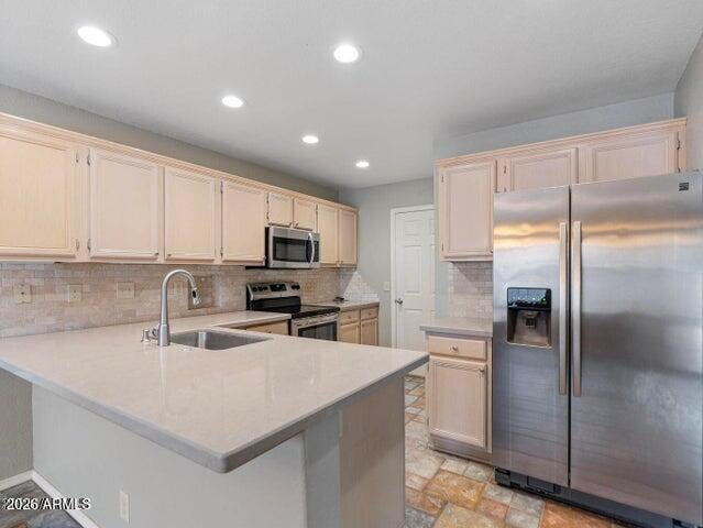 Building Photo - 7705 W Tonto Dr