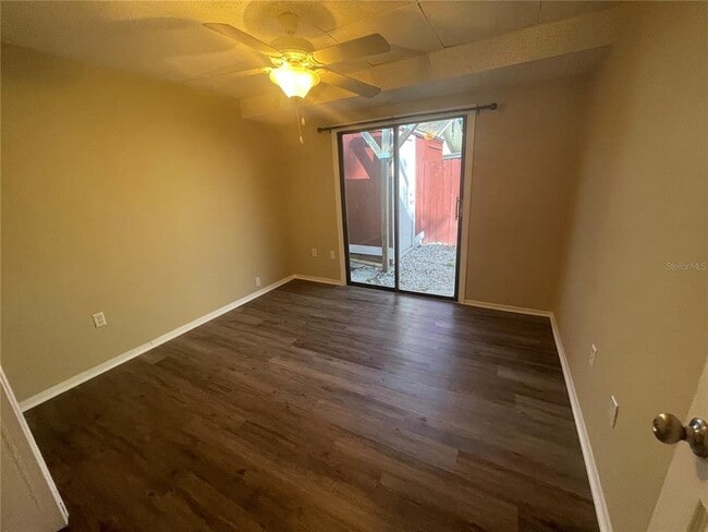 Building Photo - 319 San Miguel St