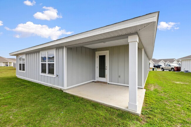 Building Photo - 924 Sandbar Loop