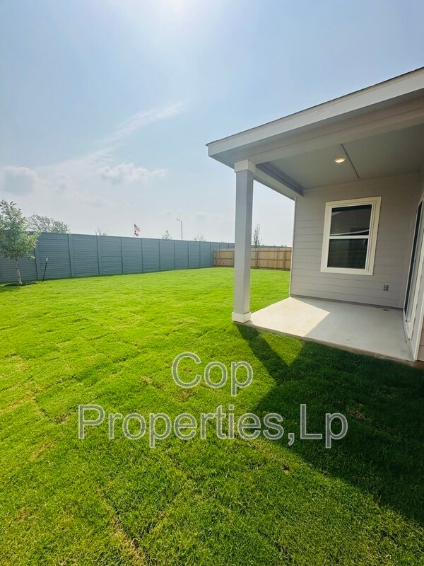 Building Photo - 10136 Peppercorn Pl