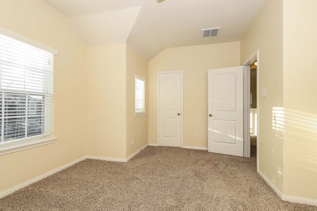 Building Photo - 30631 Gardenia Trace Dr