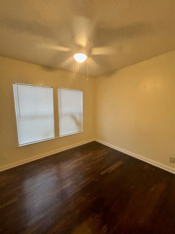Building Photo - 1408 Romeria Dr