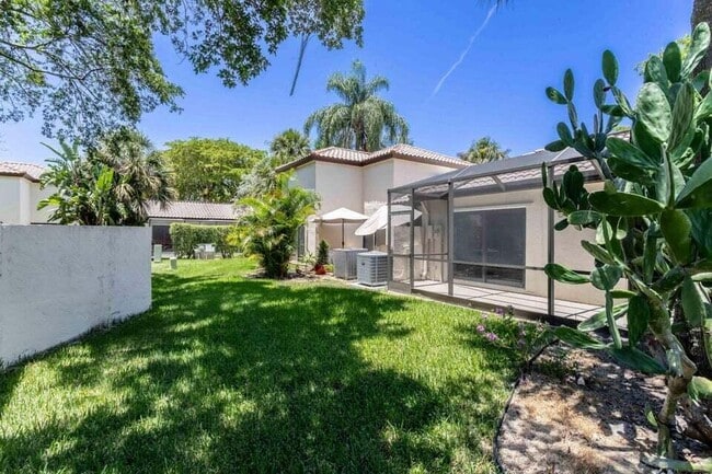 Building Photo - 3113 Kingswood Terrace