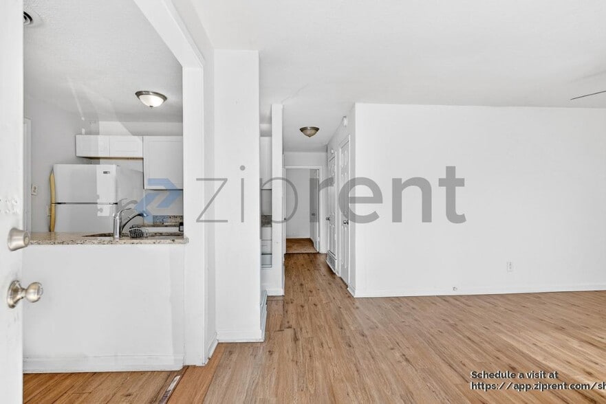 Building Photo - 5105 Willie St