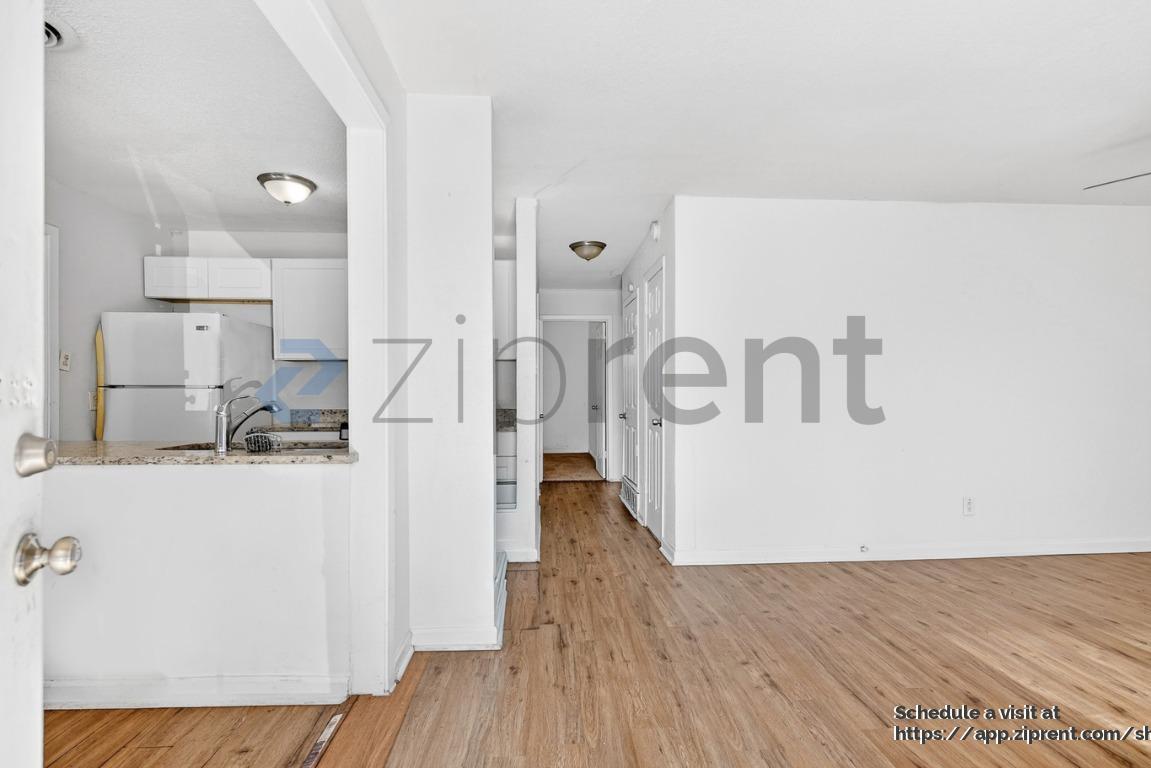 Building Photo - 5105 Willie St