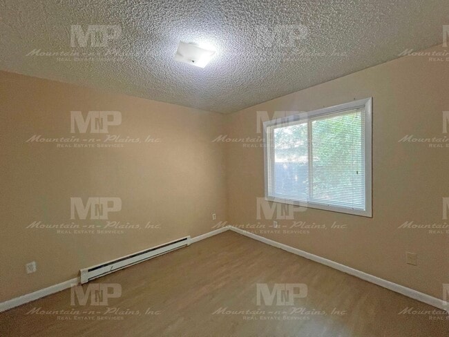 Building Photo - 1209 Montgomery St