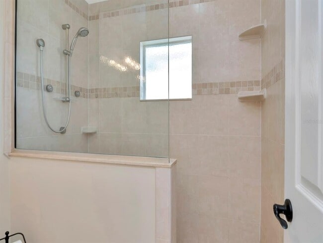 Building Photo - 165 Baltic Cir