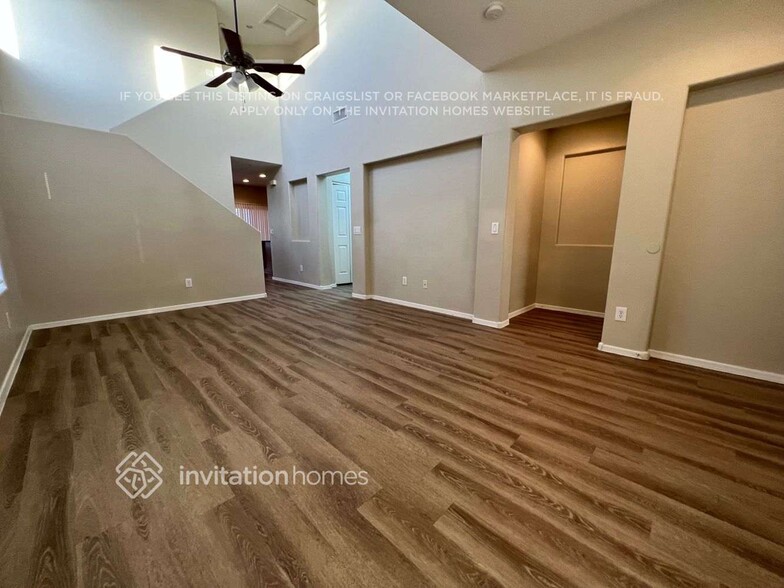 Building Photo - 11843 N 51st Dr