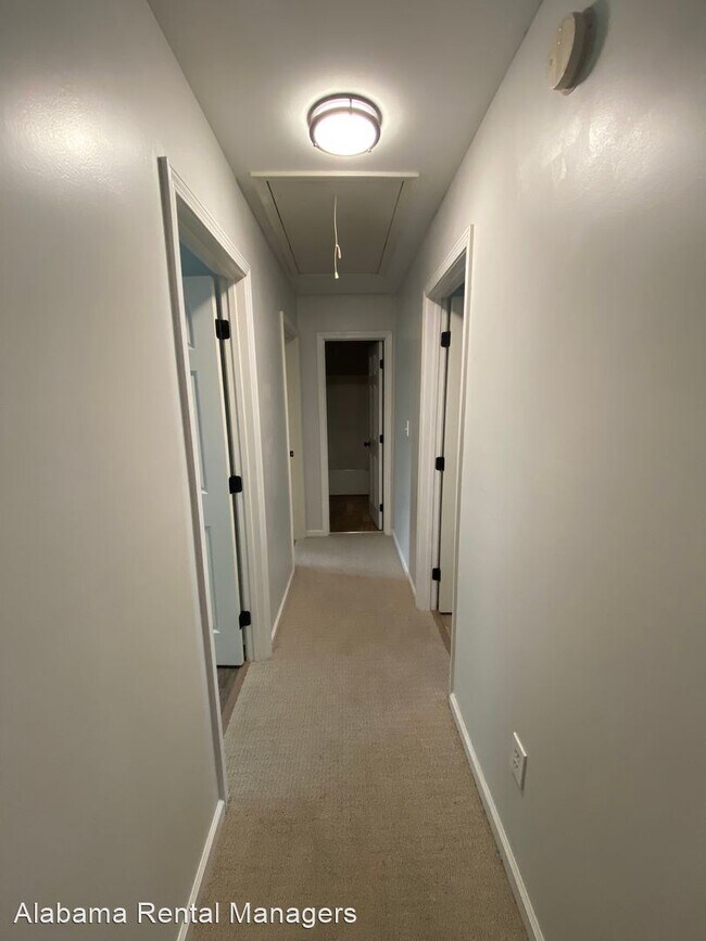 Building Photo - 3 br, 2.5 bath House - 144 Rocky Ridge Drive