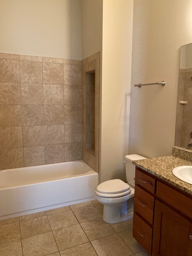 Hallway bath - 125 Tribble Gap Rd