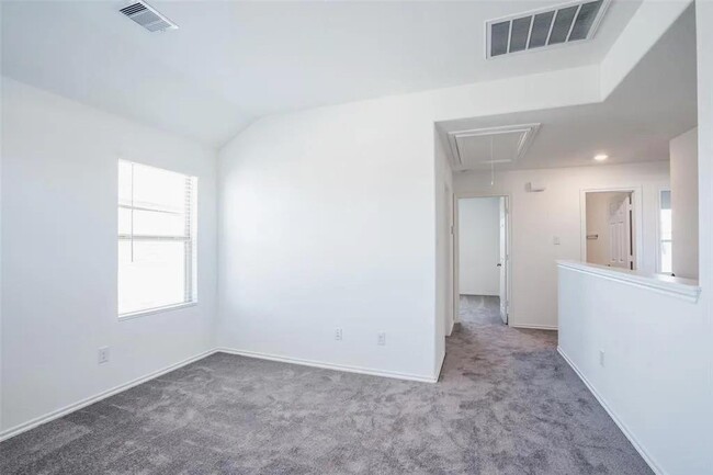 Building Photo - 26615 Lantana Cyn Dr