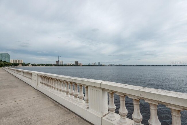 Building Photo - 3325 Bayshore Blvd