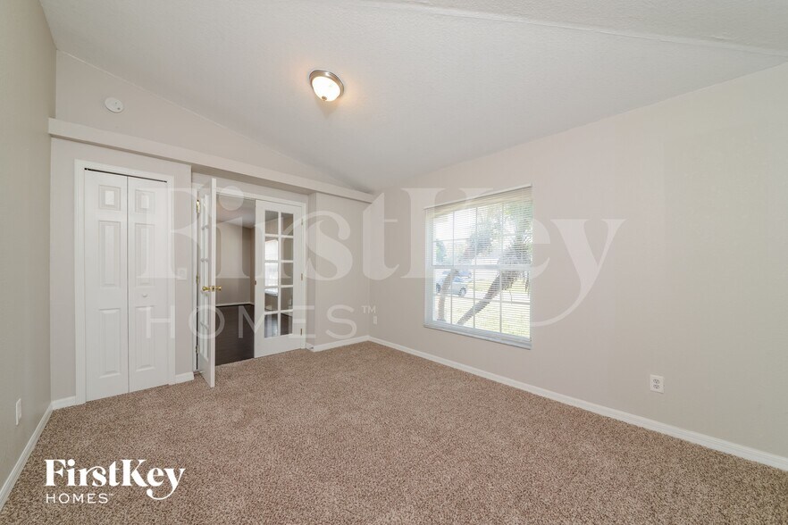 Building Photo - 3596 Monfero Ave