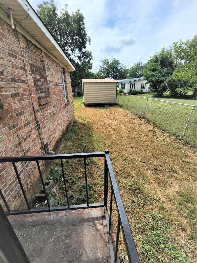 2513 18th Ave N 2513 18th Ave N Bessemer AL 35020 Apartment Finder