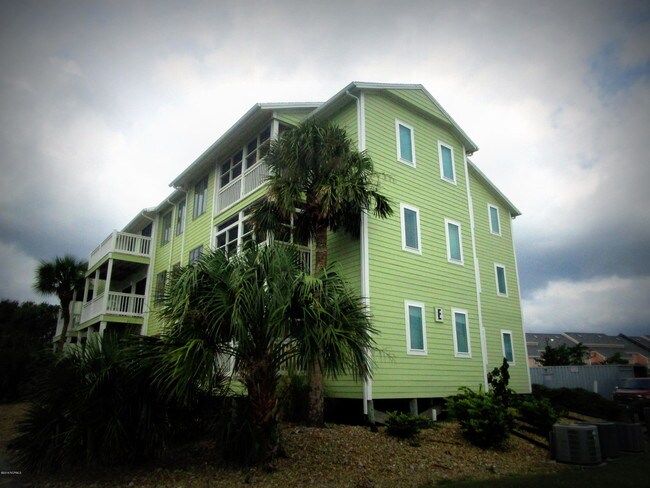 Primary Photo - 9201 Coast Guard Rd