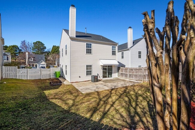 Building Photo - SINGLE FAMILY HOME- 3 Bedrooms 2.5 Baths