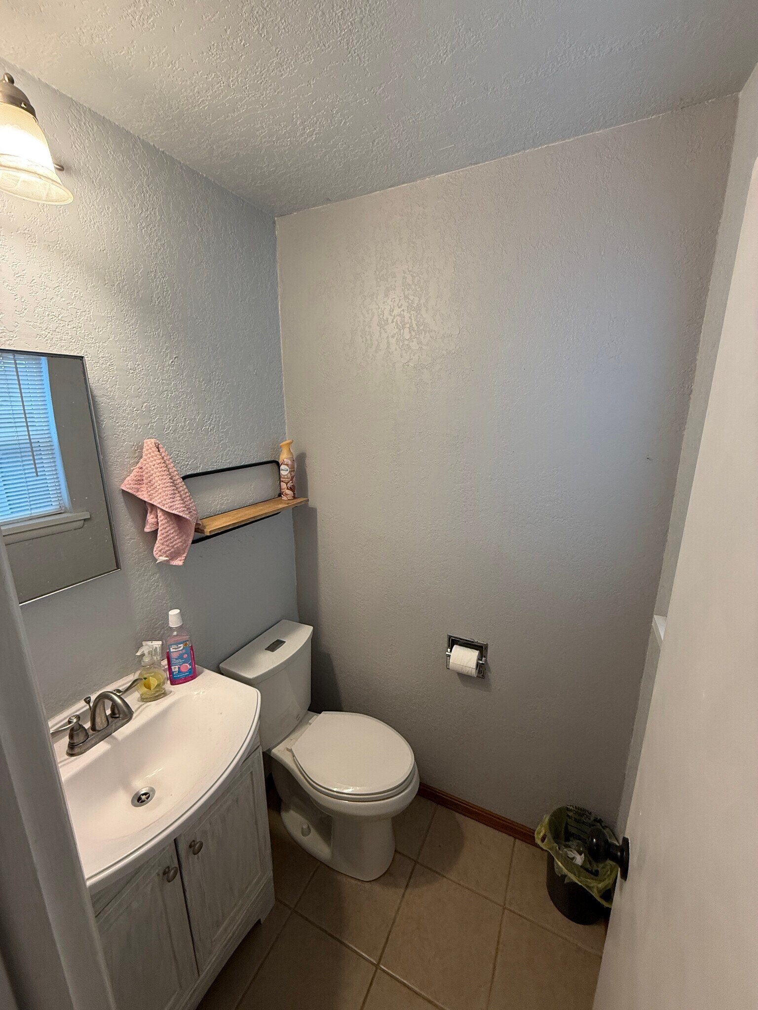 Building Photo - 1326 Hite Blvd