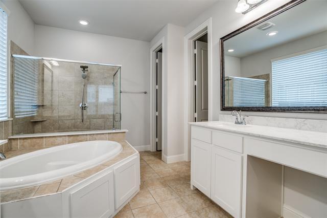 Building Photo - 2811 Killdeer Trl