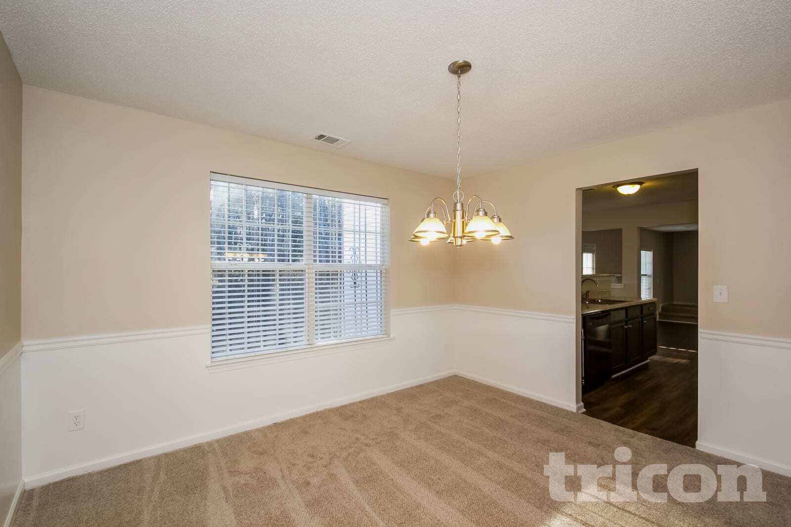 Building Photo - 2040 Smithfield Ave