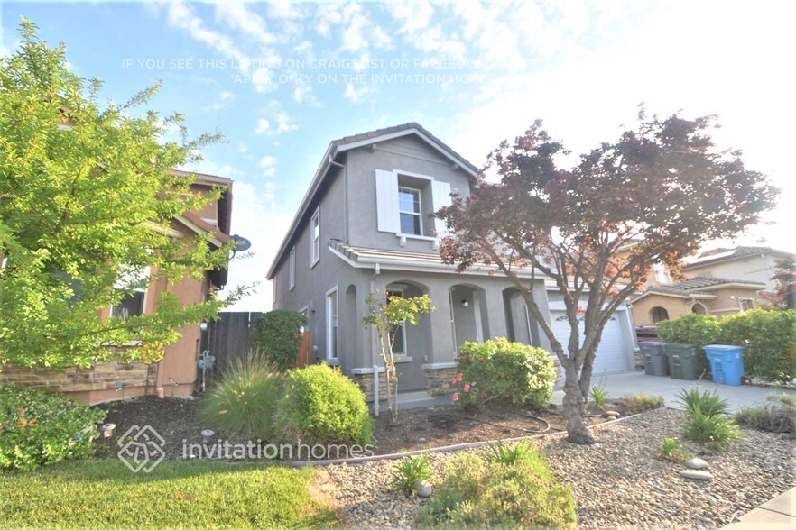 Building Photo - 1120 Villaggio Cir