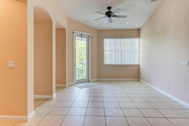 Building Photo - 3061 Laurel Ridge Cir