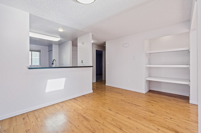 Building Photo - 708 126th Ave NE