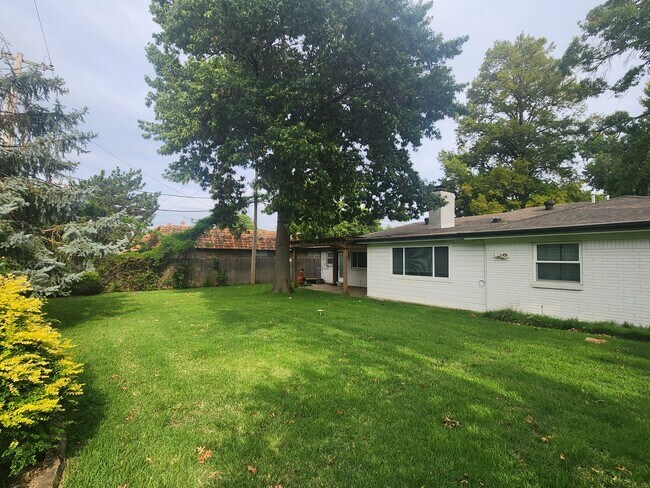 Building Photo - Gorgeous Mid-Century Home Newly Renovated From Top To Bottom - Inside And Outside - With Newer Wi...