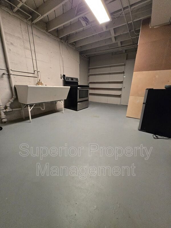 Building Photo - 2781 Deming Blvd