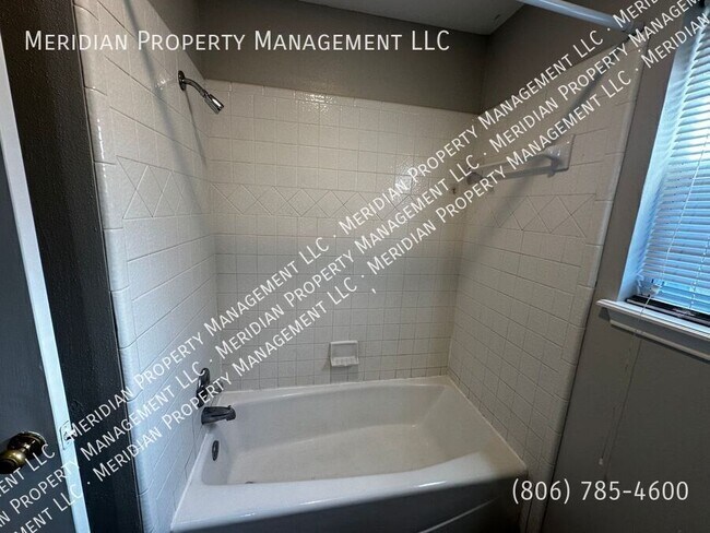 Building Photo - 5814 72nd St