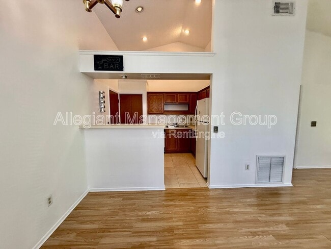 Building Photo - 2900 Risser Ave